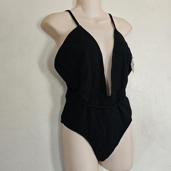 Haoduoyi Saige Black Plunge Strappy Bodysuit Size Womens XL NEW with Tags - Picture 3 of 13